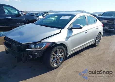 2017 Hyundai Elantra Se z USA, uszkodzony, nr VIN 5NPD84LFXHH091021